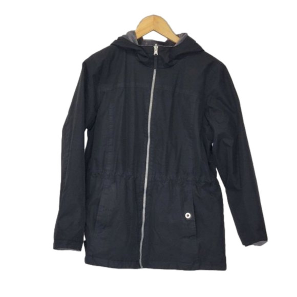 UNBRANDED Reversible Black Rain material to Gray fuzzy material hooded zip up - Picture 1 of 16